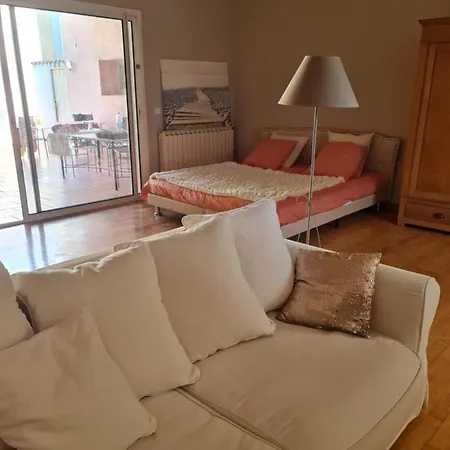 Πανσιόν Le Clos De Canet (Aude)